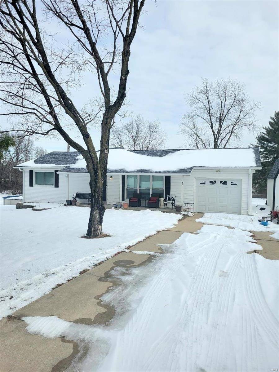 Winfield, MO 63389,20 Sandra DR