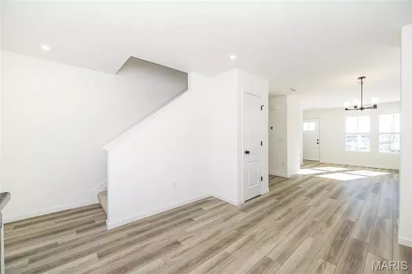 O'fallon, MO 63368,111 Cardow DR #169-601