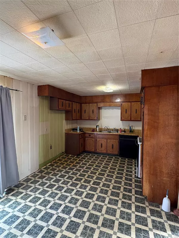 Boss, MO 65440,99 Dent CO Road 4433