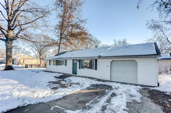 Godfrey, IL 62035,108 Saint Thomas DR