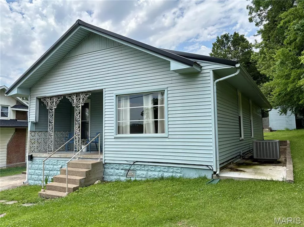 Scott City, MO 63780,403 Sycamore ST