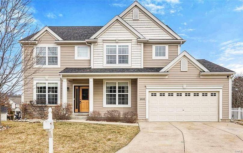 Eureka, MO 63025,1652 Wellington Woods DR