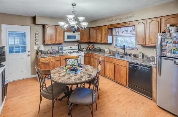 Collinsville, IL 62234,38 Saint Rose DR