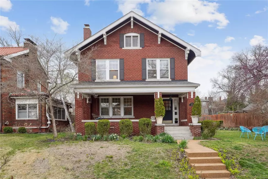 7167 Waterman AVE, University City, MO 63130