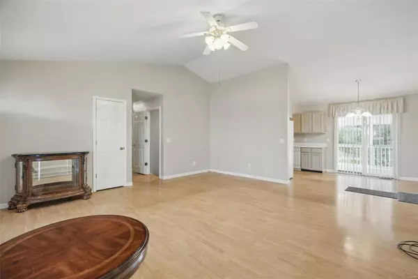 Troy, MO 63379,142 Carrington BLVD