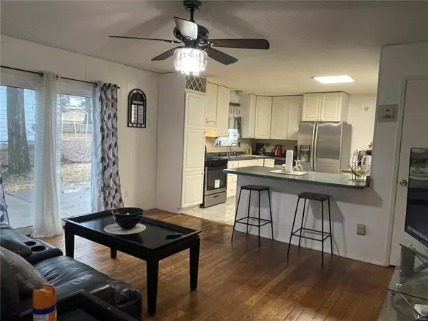 St Louis, MO 63137,1146 Foxlair DR