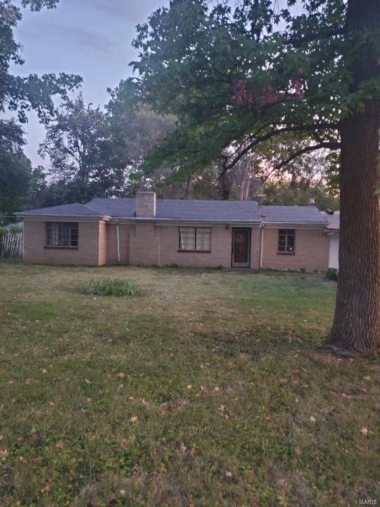 8140 Packard AVE, Berkeley, MO 63134