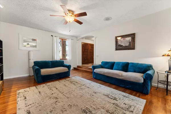 Trenton, IL 62293,526 N Spruce ST