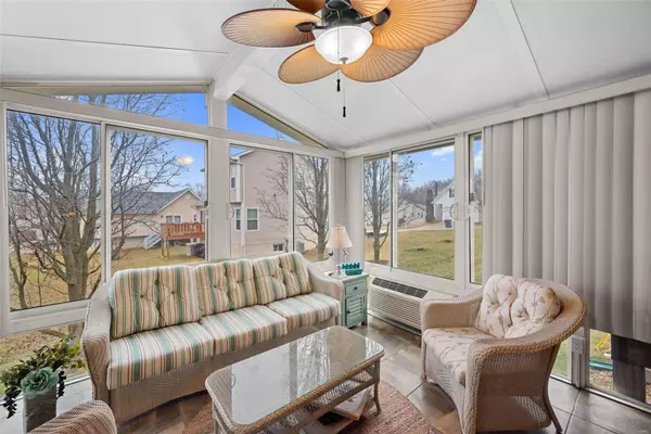 Wright City, MO 63390,107 Fort Worth Way