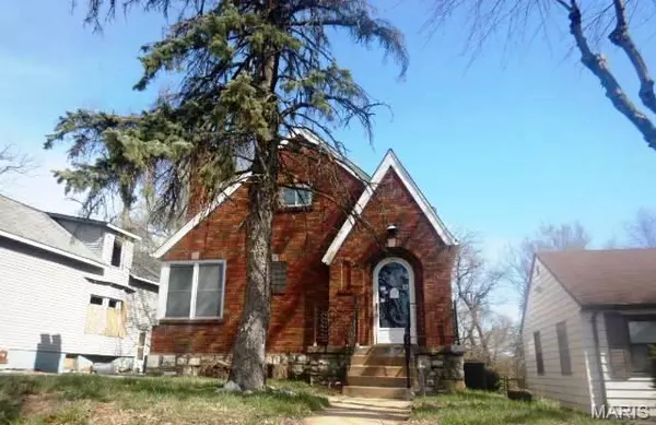 St Louis, MO 63136,7205 Emma AVE