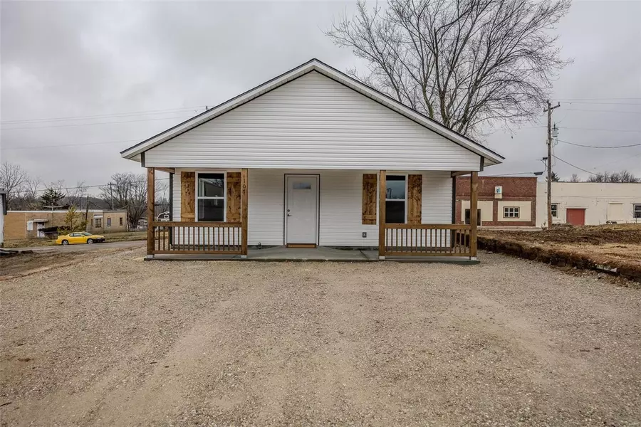 107 S Main ST, Conway, MO 65632