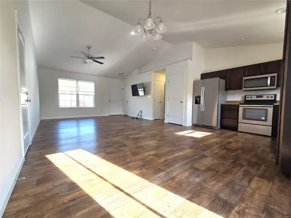 Warrenton, MO 63383,840 Navajo TRL