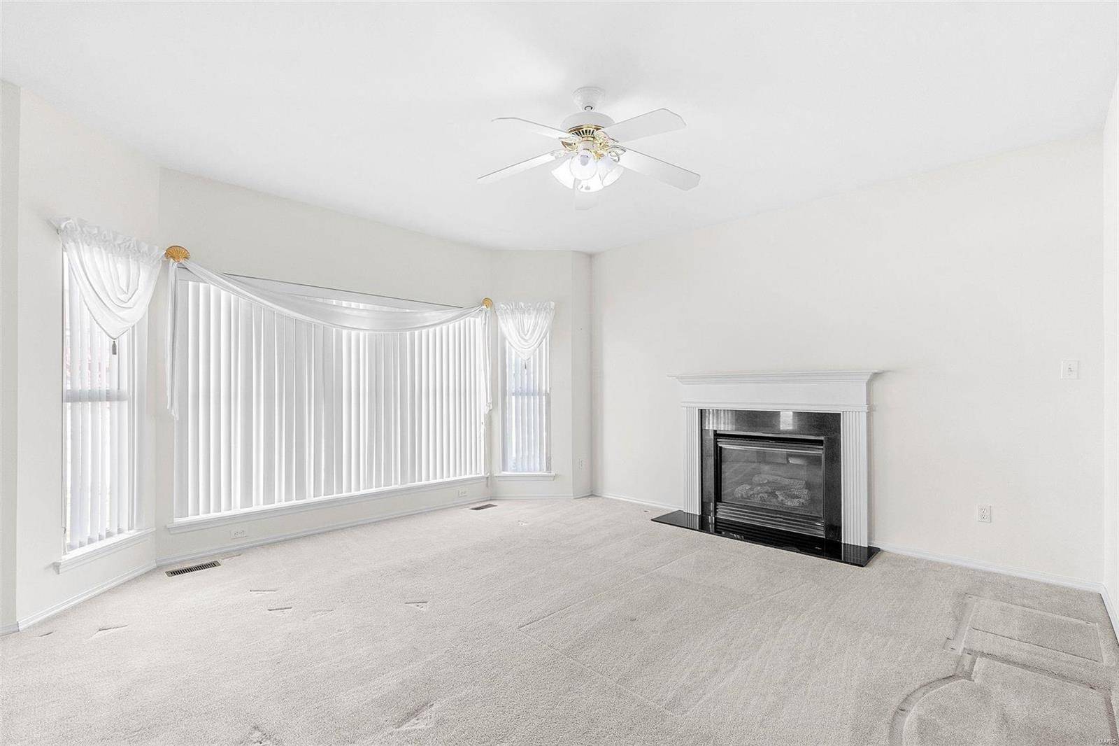 Florissant, MO 63034,169 Behlmann Meadows WAY