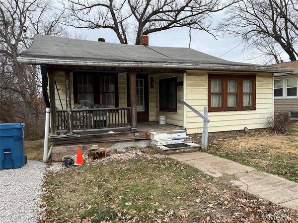 3620 Thomas AVE, Alton, IL 62002