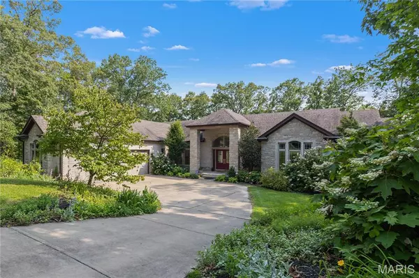 140 Norfork CT, Defiance, MO 63341