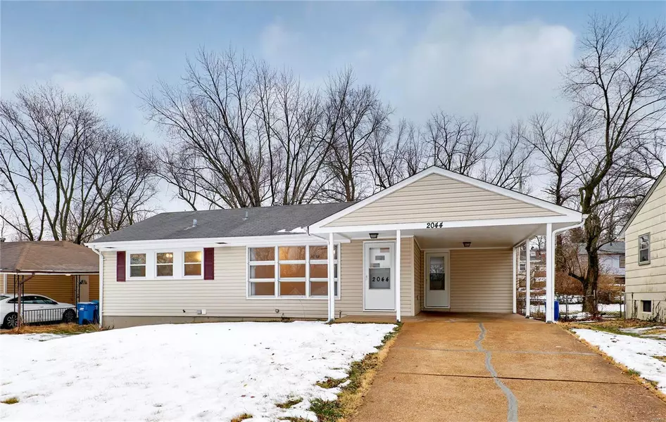 2044 McMenamy, Unincorporated, MO 63136