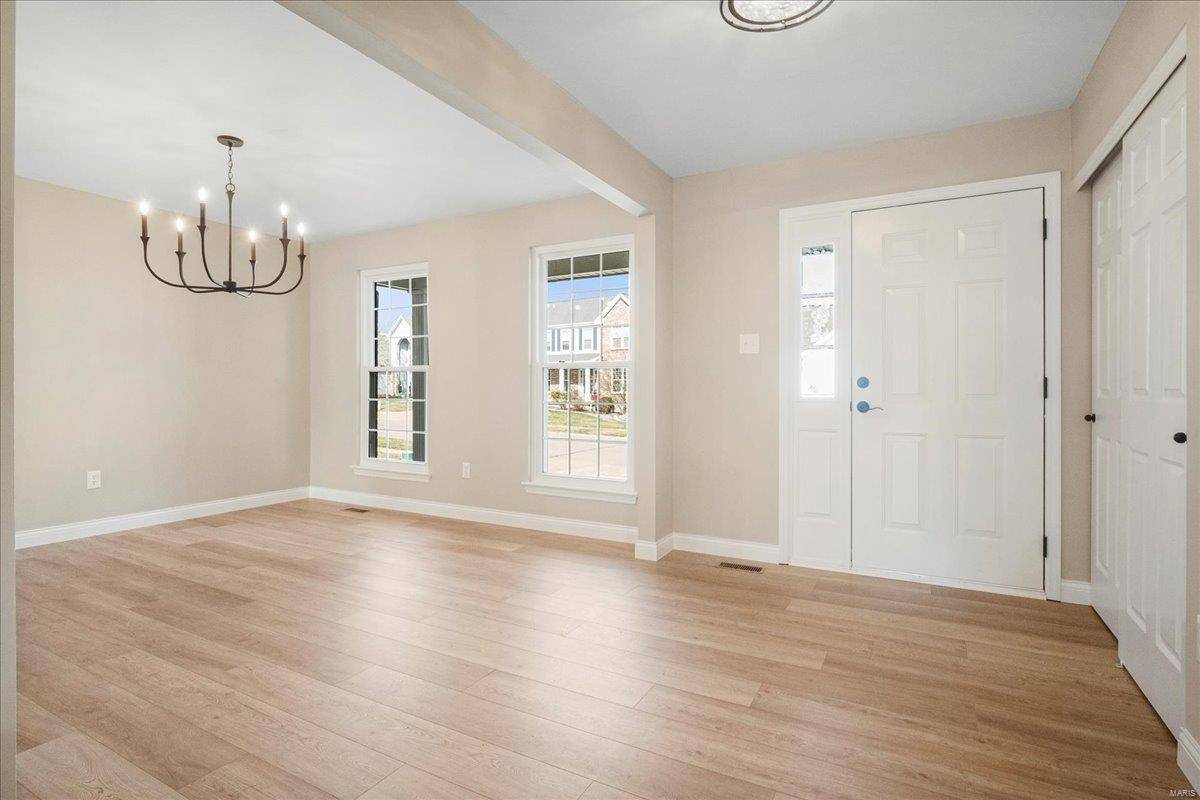 St Louis, MO 63129,4859 Forder Oaks CT