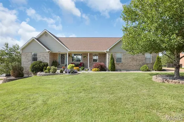 517 Windy Hills DR, Washington, MO 63090