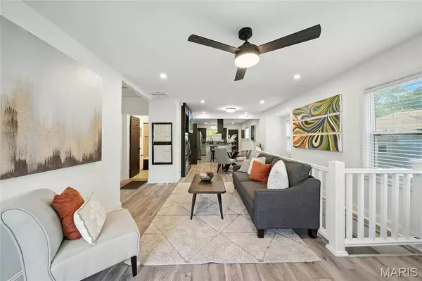 Bel-nor, MO 63121,2808 Chadwick DR