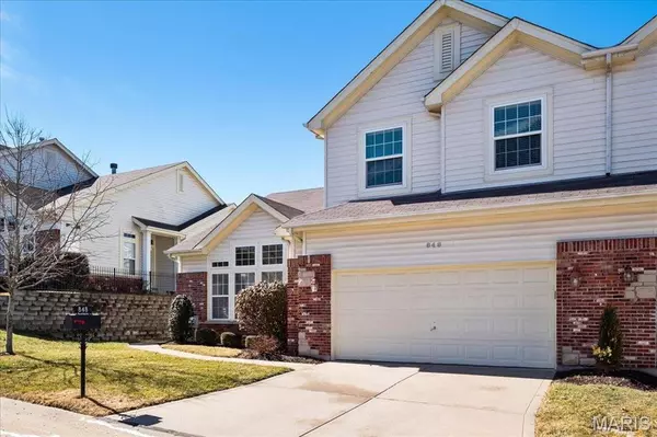 848 Stone Meadow DR, Chesterfield, MO 63005