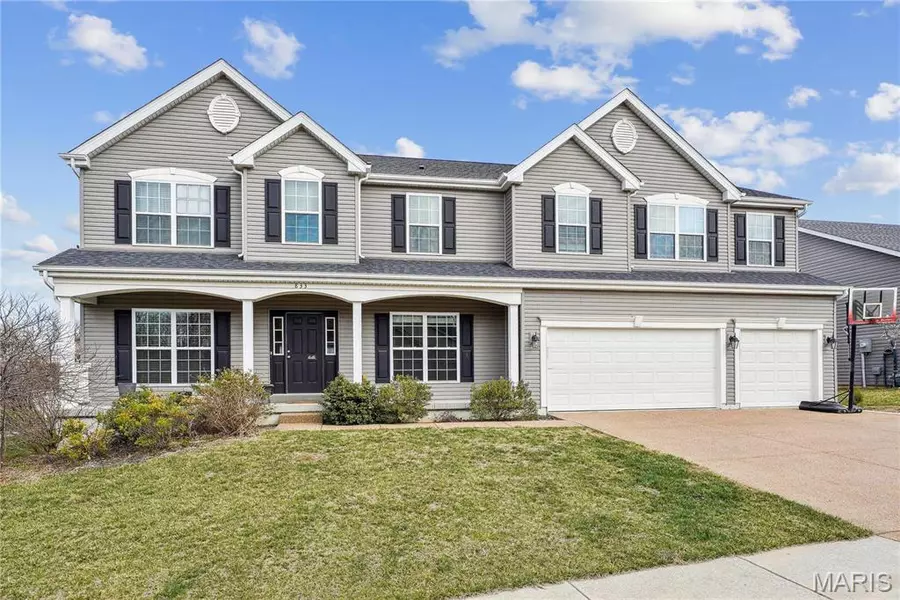 833 Liberty Creek DR, Wentzville, MO 63385
