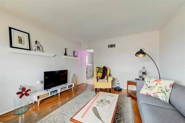 St Louis, MO 63139,6124 Berthold AVE