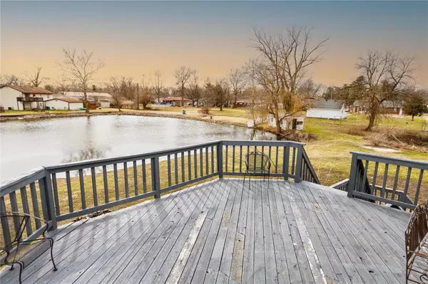 Granite City, IL 62040,5102 Stacey DR