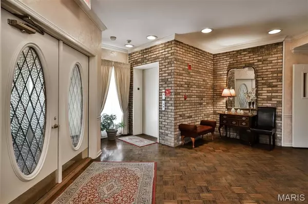 St Louis, MO 63141,11920 Old Ballas RD #202