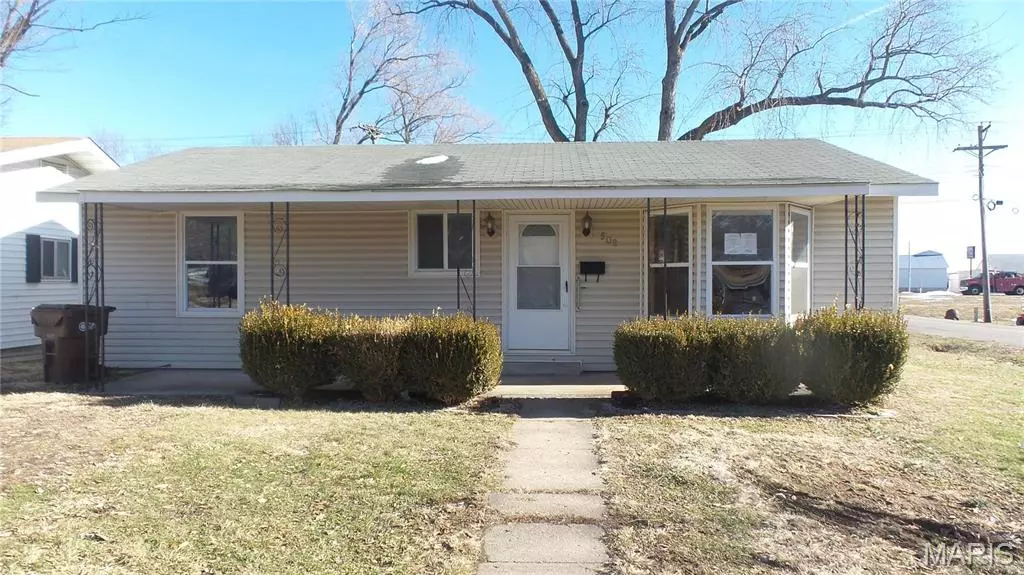 502 N 2ND ST, Elsberry, MO 63343