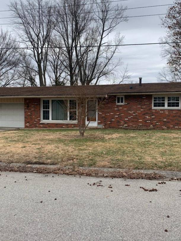 5410 Nelson PL, Alton, IL 62002