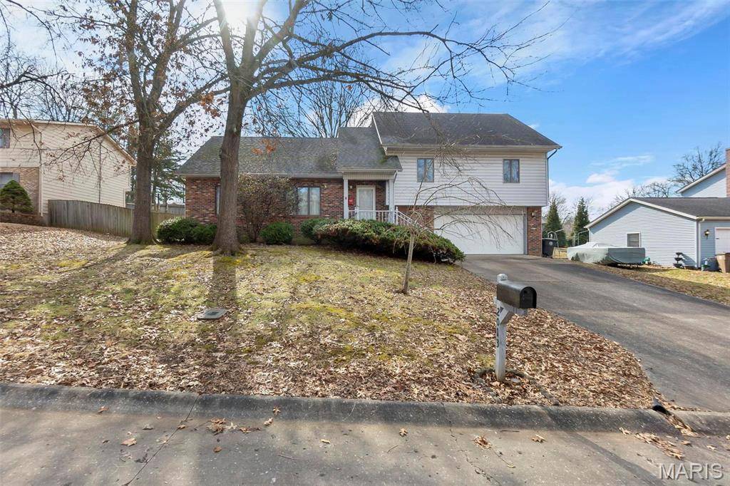 2013 Lee DR, Cape Girardeau, MO 63701