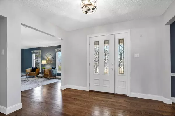 Chesterfield, MO 63017,15870 Eagle Point CT