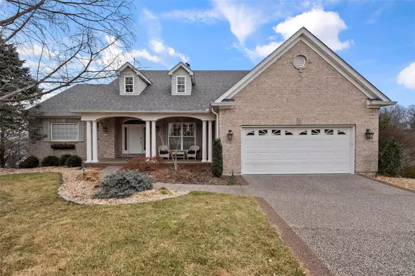 480 Ascot Manor CT, Fenton, MO 63026