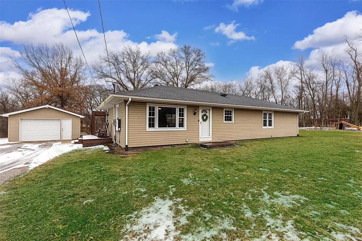 Godfrey, IL 62035,4411 Martin Luther King DR