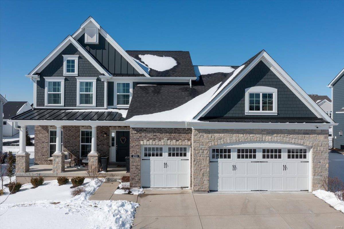 Chesterfield, MO 63005,1233 Fienup Lake DR
