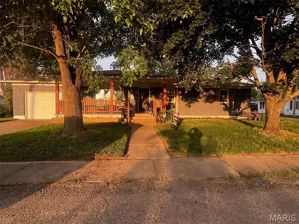 Dexter, MO 63841,522 N Elm