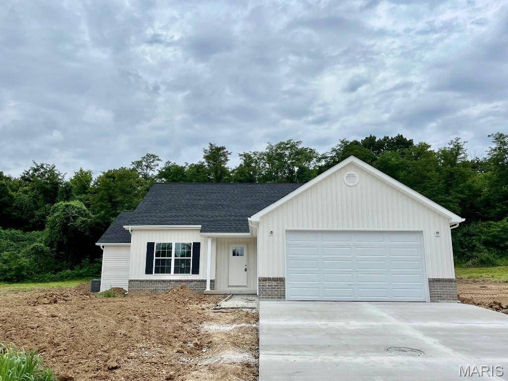 100 Lake Hollow CT, Labadie, MO 63055