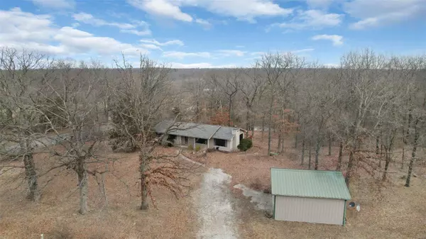 Winfield, MO 63389,968 Highway EE