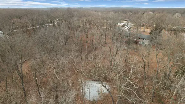 Winfield, MO 63389,968 Highway EE
