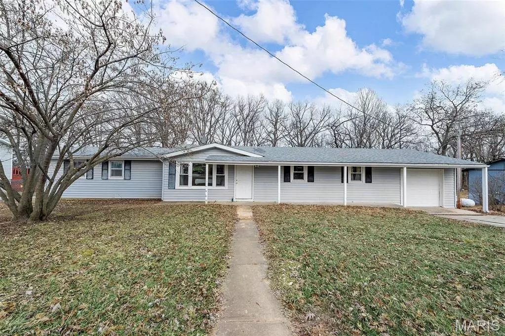 Troy, MO 63379,127 Davis RD