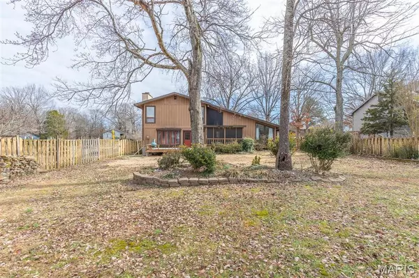 Poplar Bluff, MO 63901,2625 Woodstone DR