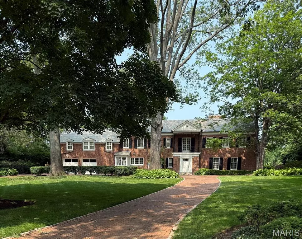 St Louis, MO 63124,26 Fordyce LN