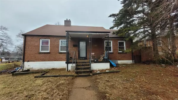 107 Woodstock RD, St Louis, MO 63135