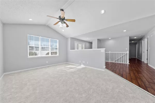 Hawk Point, MO 63349,38 Maryln LN
