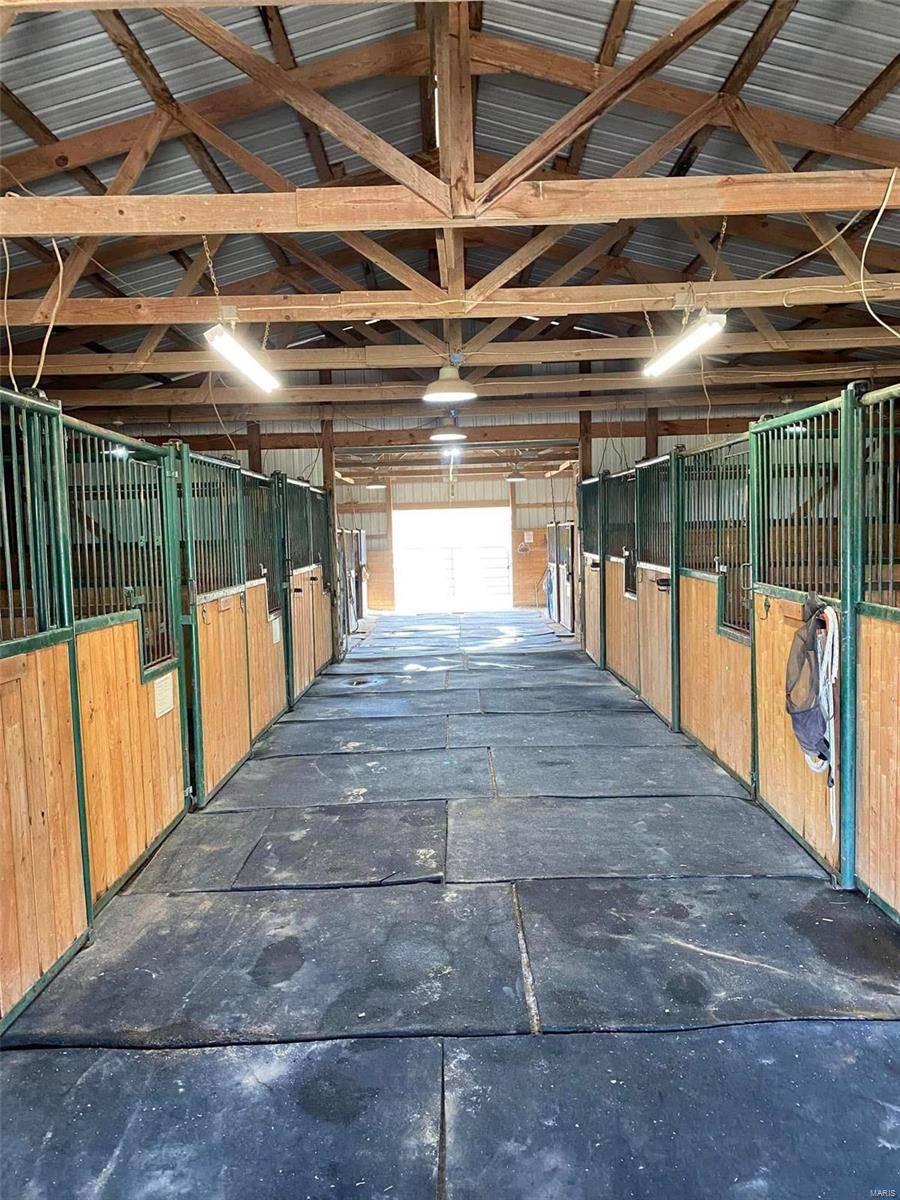 Winfield, MO 63389,3218 S Highway W