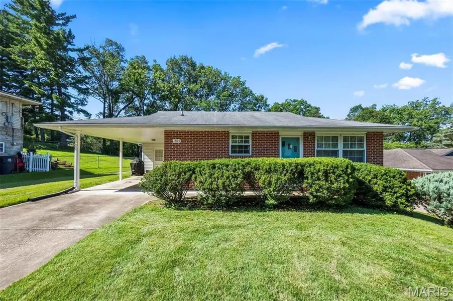 1665 Perryville RD, Cape Girardeau, MO 63701
