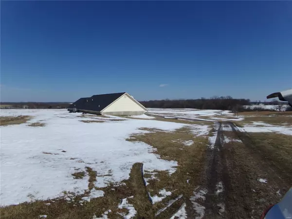 Chester, IL 62233,4634 Chester RD