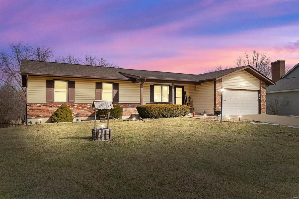 Weldon Spring, MO 63304,776 Cedar Glen DR