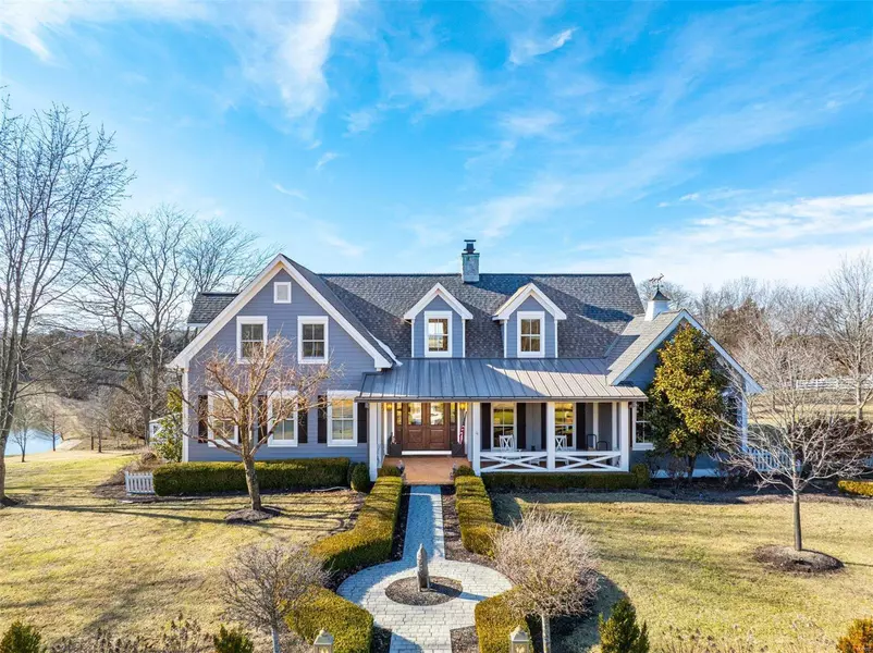 505 Neighborhood RD, New Haven, MO 63068