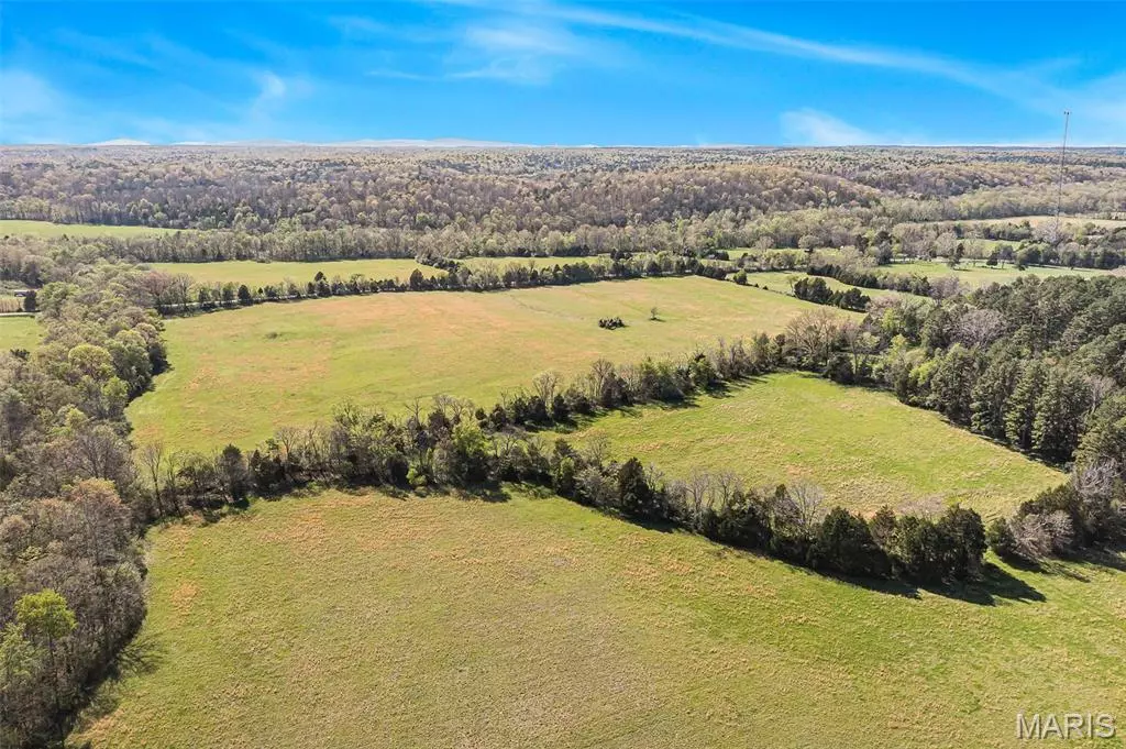 Silva, MO 63964,858 Wayne RM